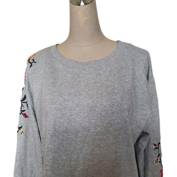 A.N.A Women’s Grey Long Sleeve Top Sz M - Picture 4 of 5